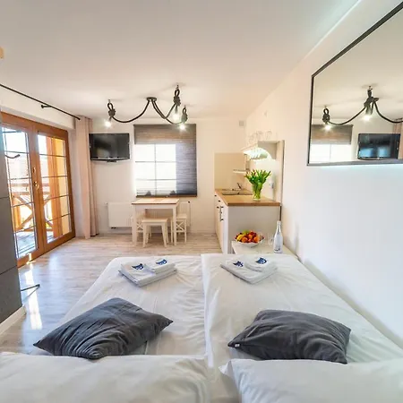 Promenada Apartamenty I Domek Nad Jeziorem Міколайкі Екстер'єр фото