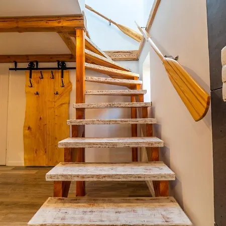 Promenada Apartamenty I Domek Nad Jeziorem Міколайкі Екстер'єр фото