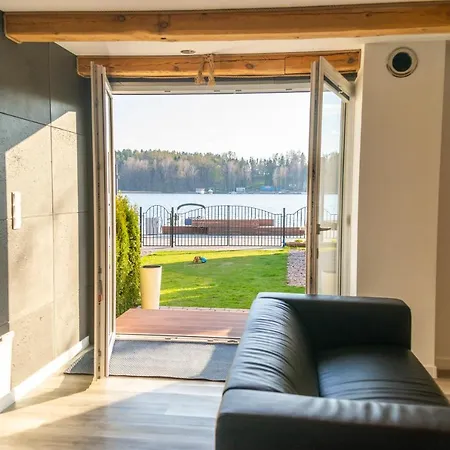 Promenada Apartamenty I Domek Nad Jeziorem Міколайкі Екстер'єр фото