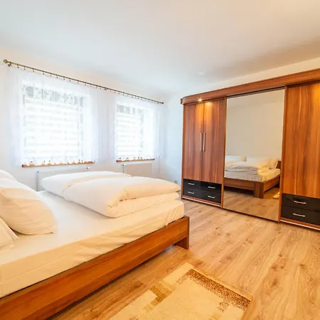 Promenada Apartamenty I Domek Nad Jeziorem Міколайкі Екстер'єр фото